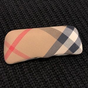 💯 Authentic Burberry Eyeglass Case